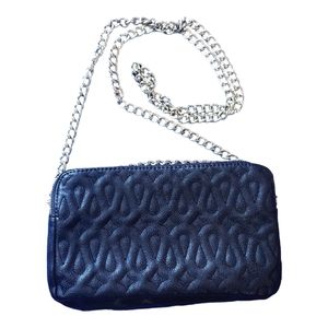 NWOT Sondra Roberts SR2 Vegan Quilted Leather Bag